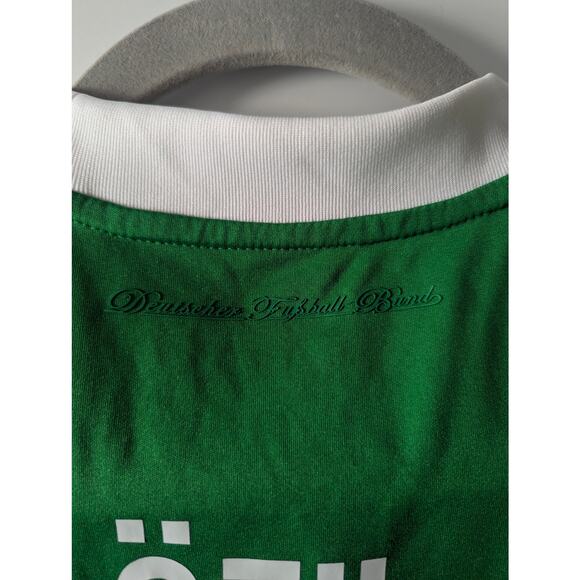 Germany Özil 2012 Away Authentic Jersey Men’s XL Fully Patched - Picture 5 of 8